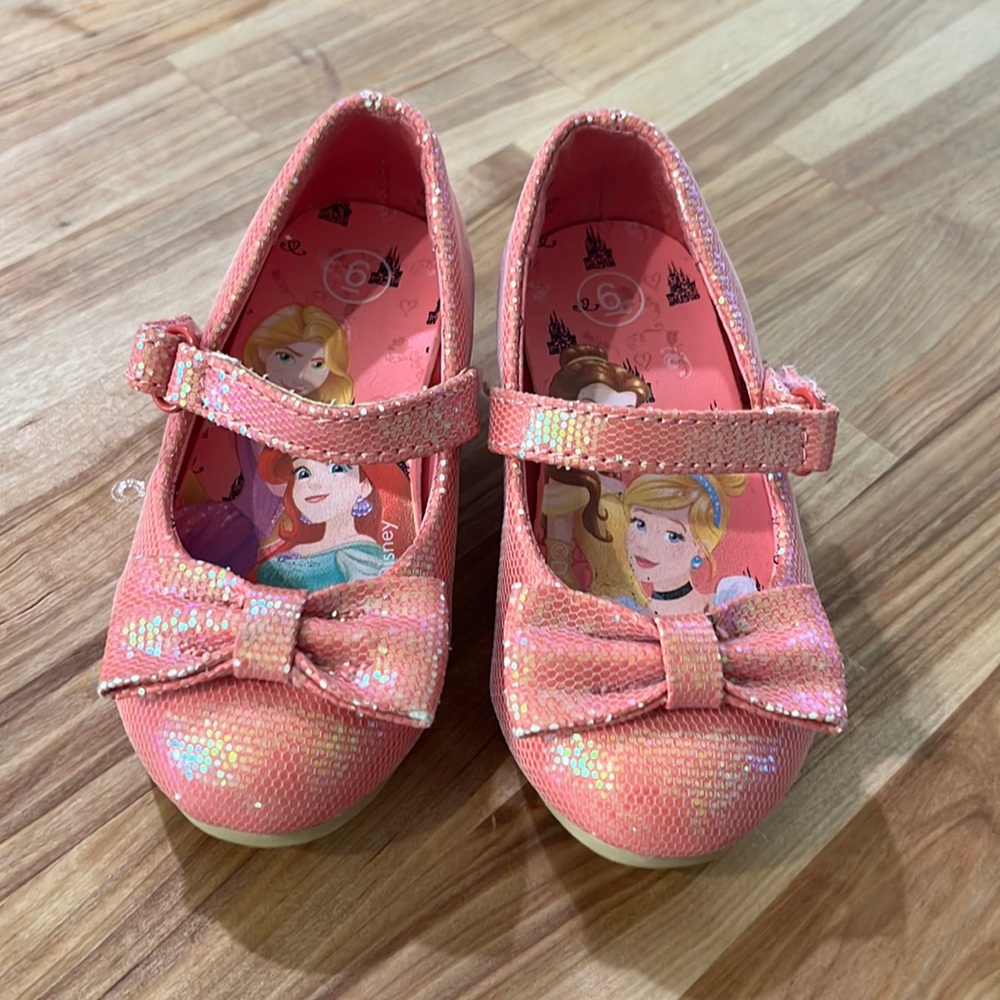 Pink Disney Toddler Dress Shoes with Heels - size 6 toddler